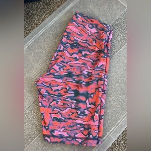 Lululemon shorts Pink 8